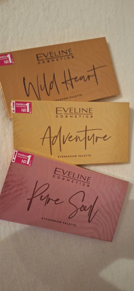 Paleta cieni do powiek EVELINE COSMETICS Pure Soul,Adventure,Wild Hear