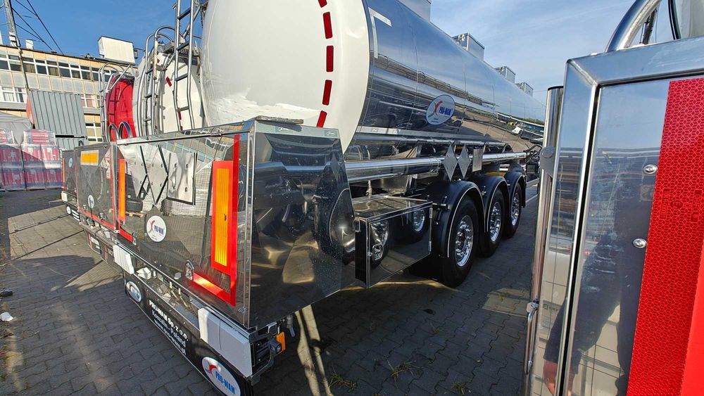 Naczepa-cysterna o poj. 30.000l (399.000 zł netto)