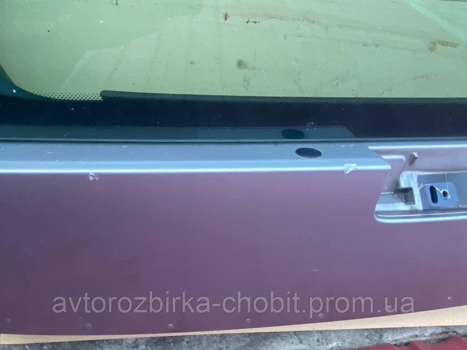 Ляда Renault Laguna III універсал з 2007 по 2015 901000822R
