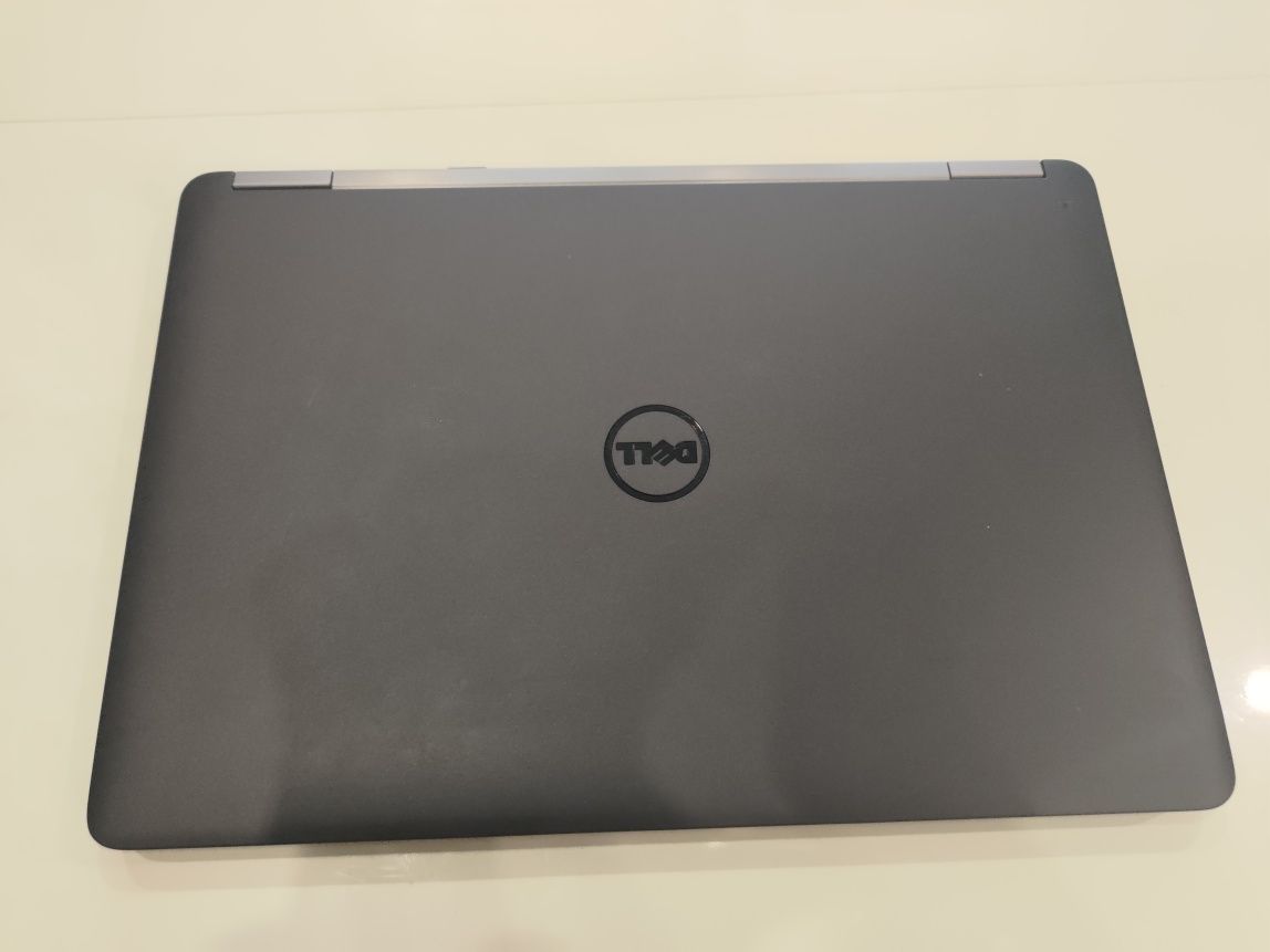 DELL latitude e7270