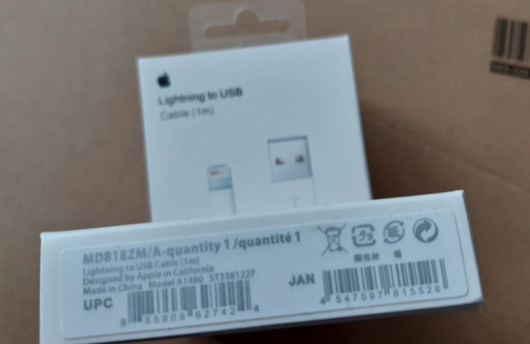 Kabel do iPhone 1 metr NOWY fabrycznie oryginalnie zapakowany

Odbiór