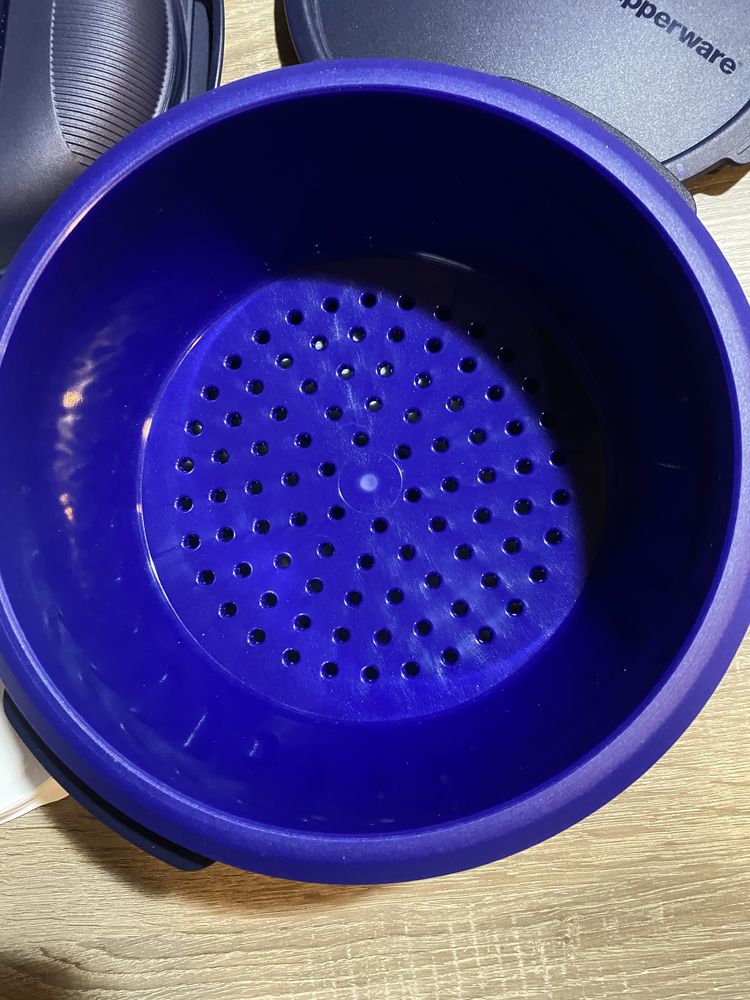 Tupperware cozer a vapor
