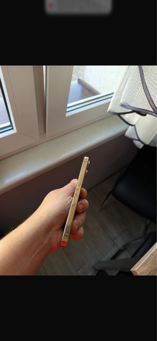 Iphone 13 pro Gold 128 gb + 6 case