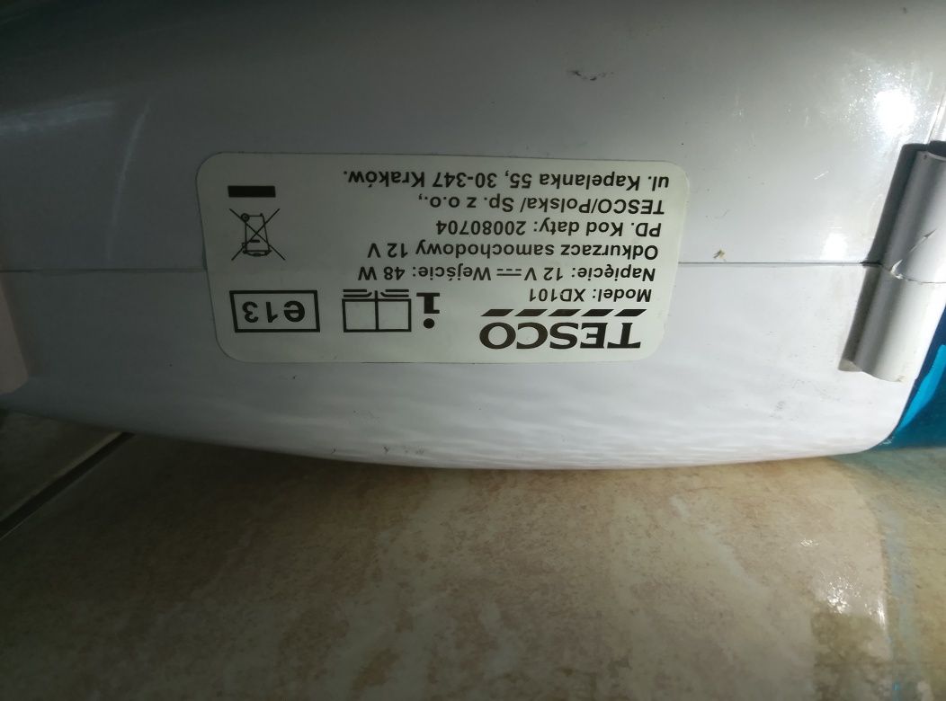 Ręczny odkurzacz samochodowy Tesco 12V