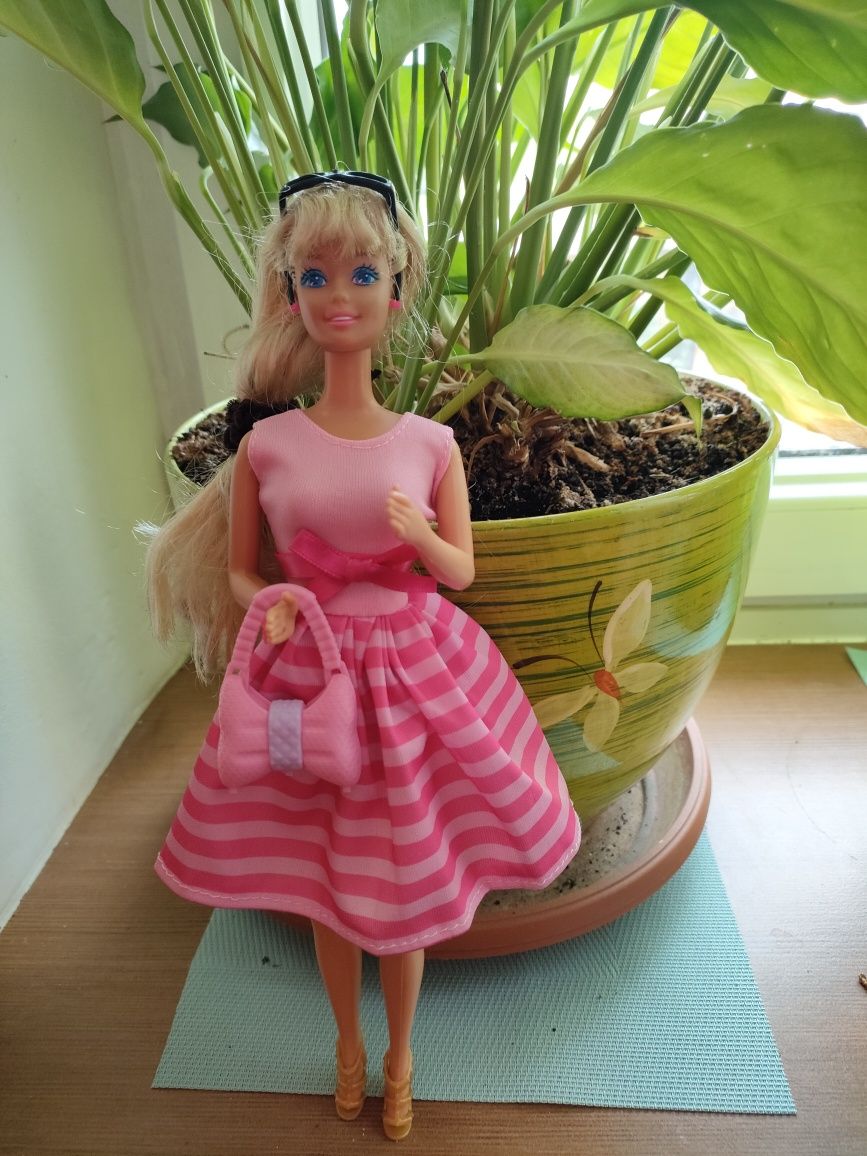 Różowa sukienka dla lalki barbie zestaw 4 częściowy