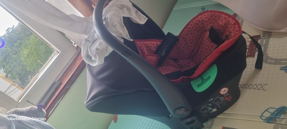 Chicco ovo car adjuster