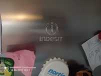 Sprzedam lodówkę Indesit