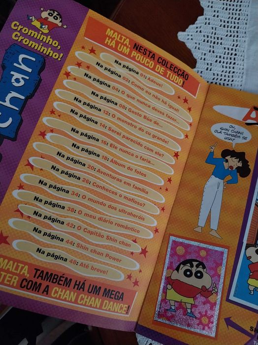 Caderneta de cromos ShinChan, Panini, com + de 140 autocolantes