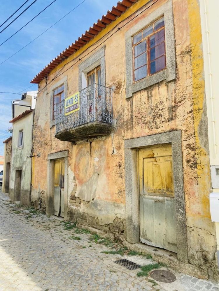 Vende-se Casa em Bruçó/Mogadouro