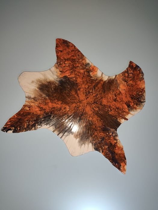 Rzeźba na ścianę z żywicy.