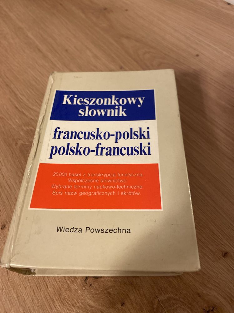 Słownik „kieszonkowy”francusko-polski/polsko-francuski