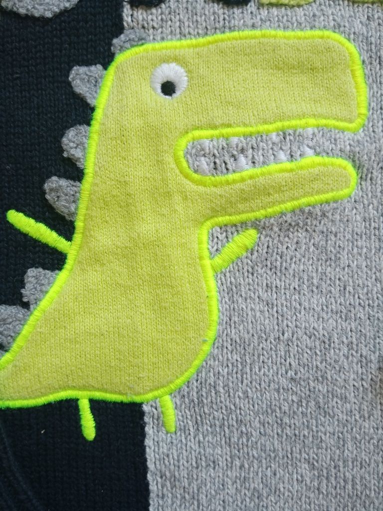 Elegancki sweterk dinozaur f&f 98/104