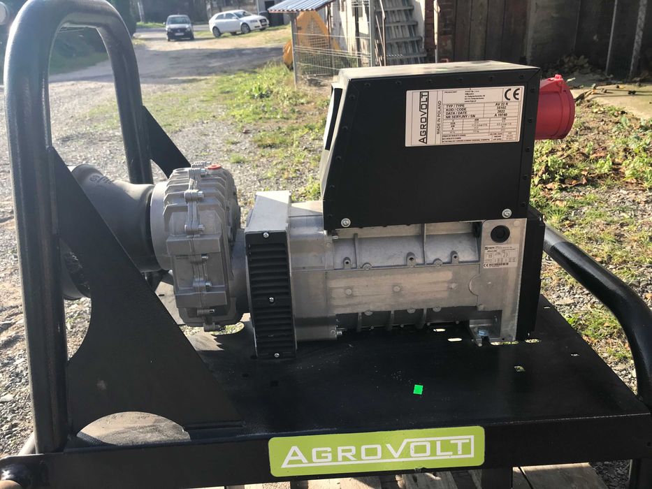 Agregat prądotwórczy AVR 22 R (20 kW)