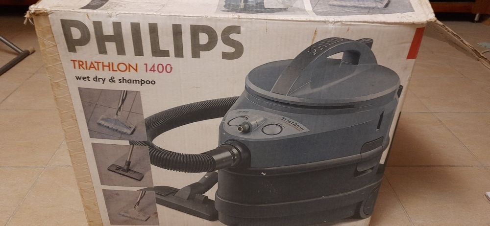 Пылесос бу в отличном состоянии PHILIPS TRIATHLON 1400