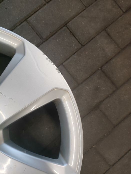Felgi aluminiowe oryginał Audi 7jx17ET51 komplet