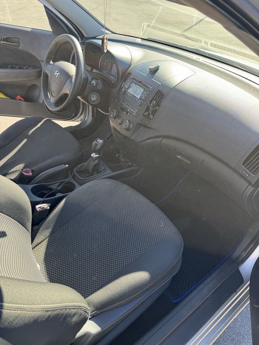 Hyundai i30 2010 року універсал 1.4 газ бензин