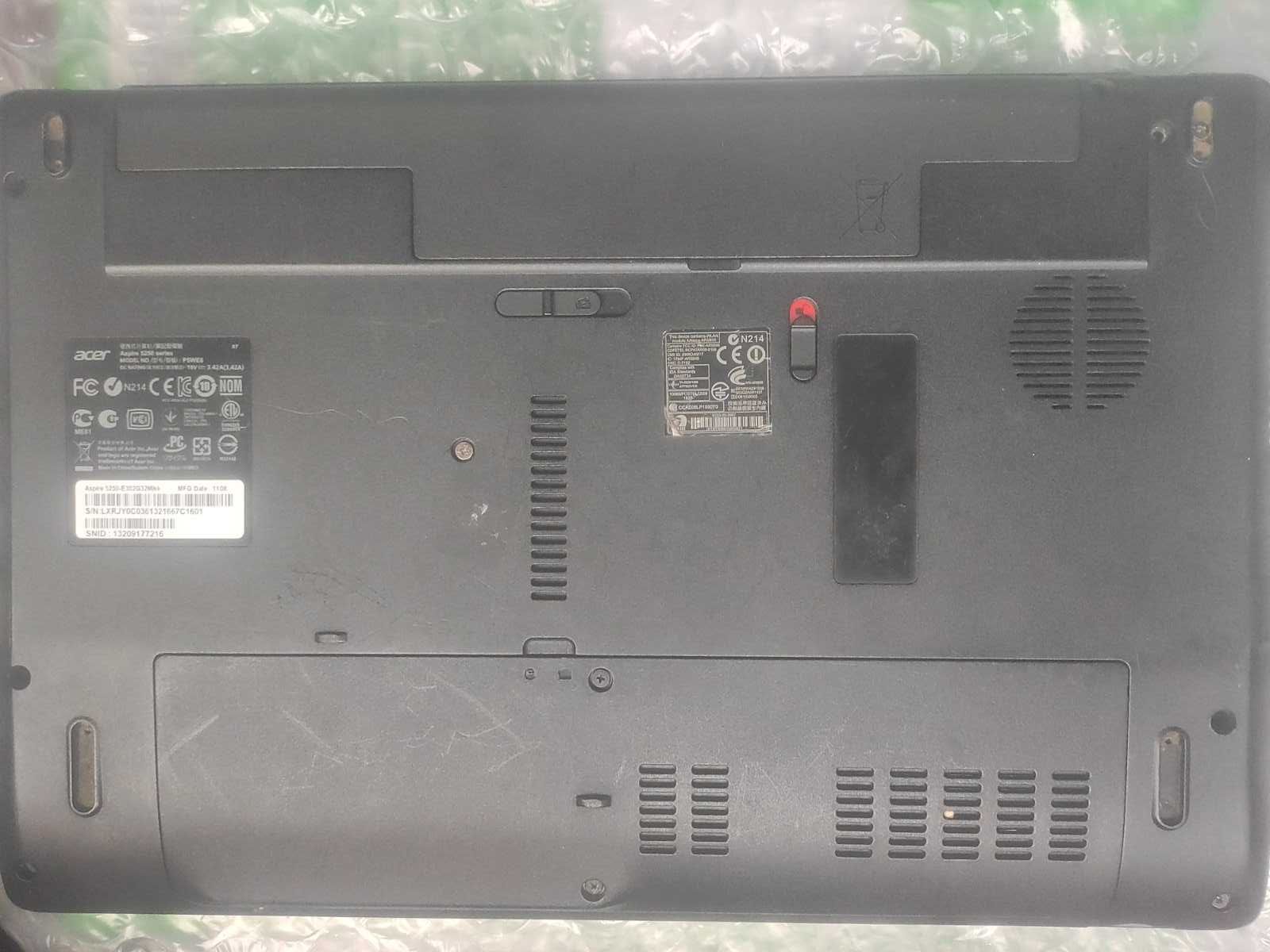 Ноутбук Acer Aspire 5250 AMD Dual-Core E-300, 6Гб ОЗУ, 120гб SSD