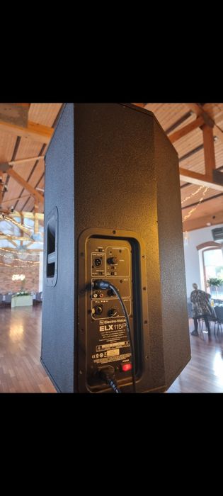 Zestaw nagłośnienia Electro Voice ELX115P