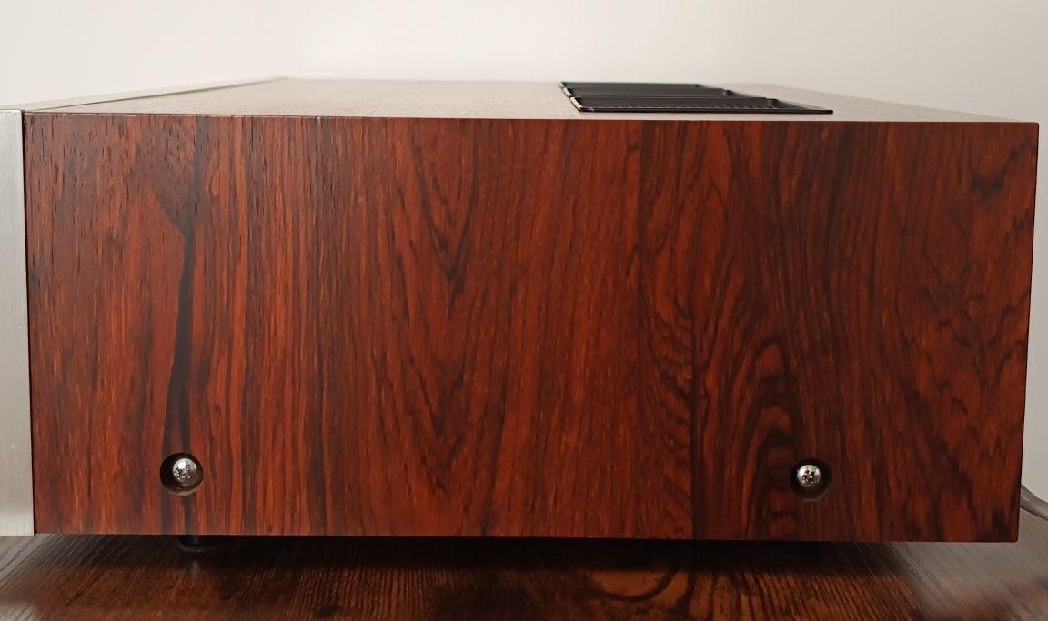 Amplituner HiFi LUXMAN  R-600S  vintage