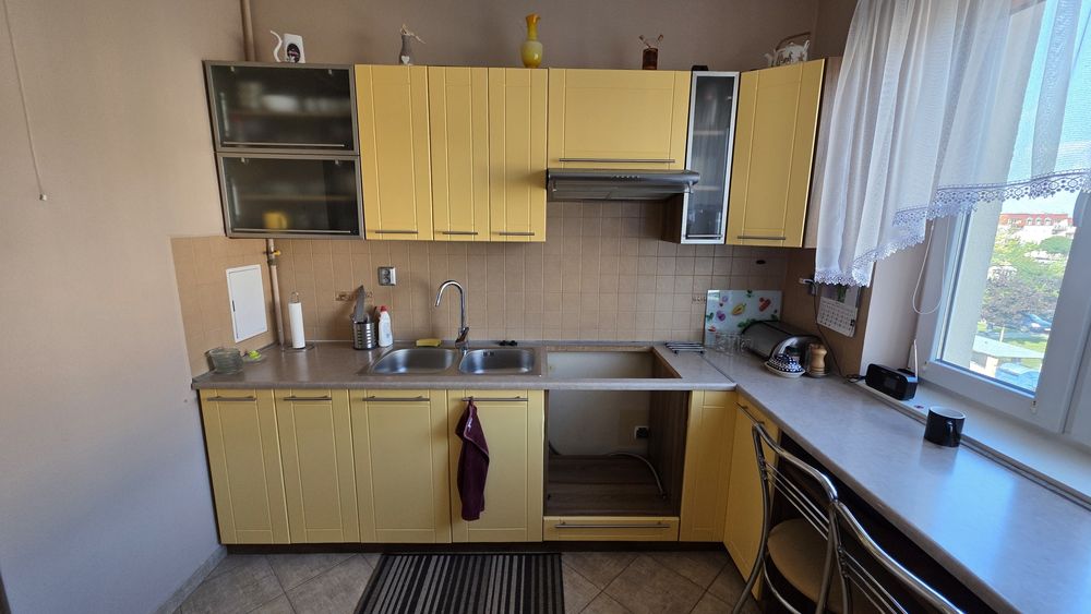 Meble kuchenne zestaw + okap + zlew