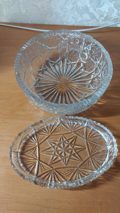 Кришталеві блюда