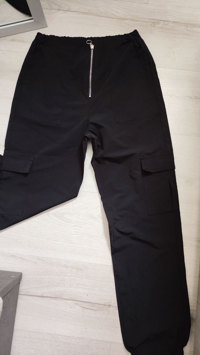 Joggery spodnie czarne rozmiar 152 / XS / S / M
