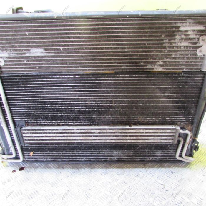 Касета радиатора Audi  Q7 3.0 дизель CASA Радиатор Ауди КУ7 Разборка