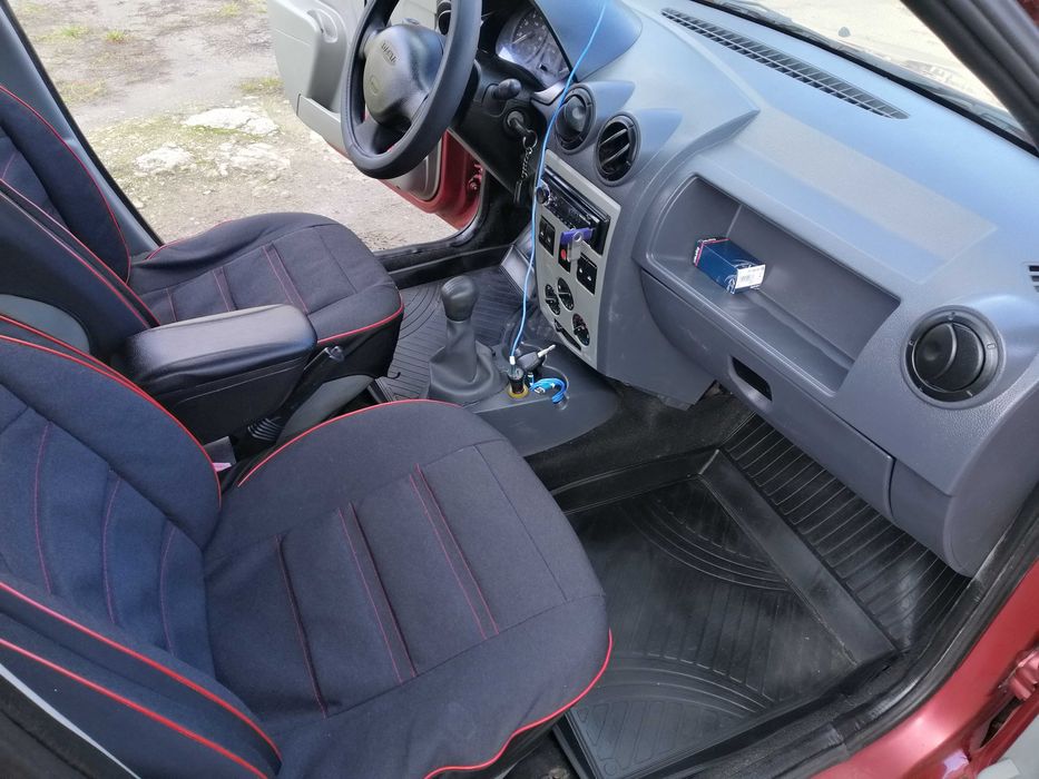 Dacia Logan 2007року 1.4л Газ 4го покоління седан