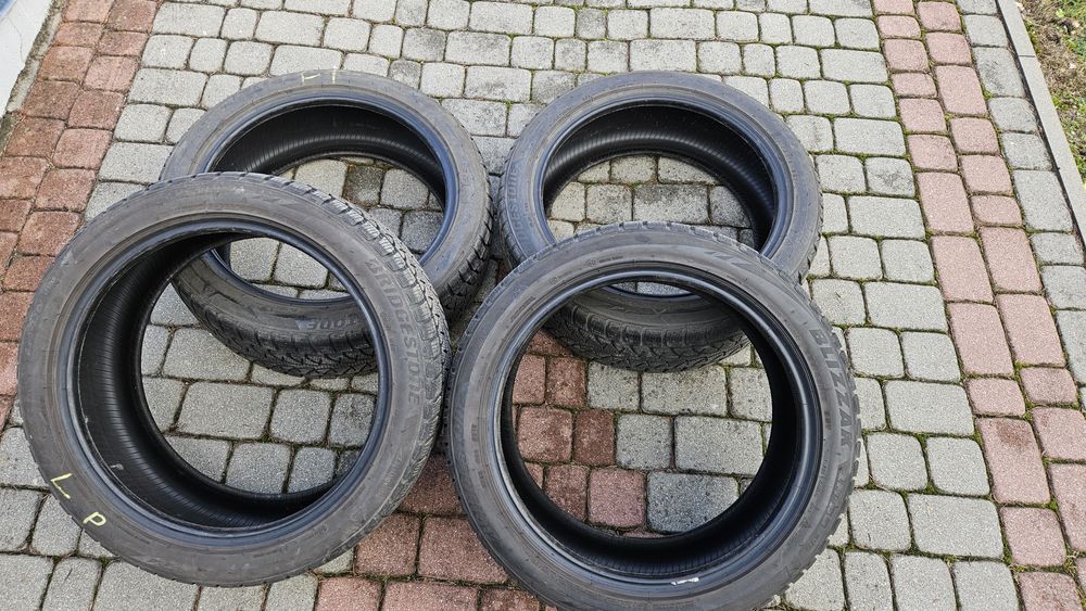 Opony zimowe Brigstone Blizzak 235/ 45/ R19