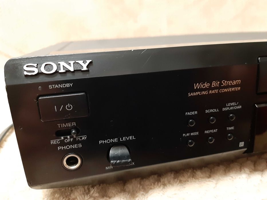 Програвач MD (міні дисків) SONY MDS-JE520