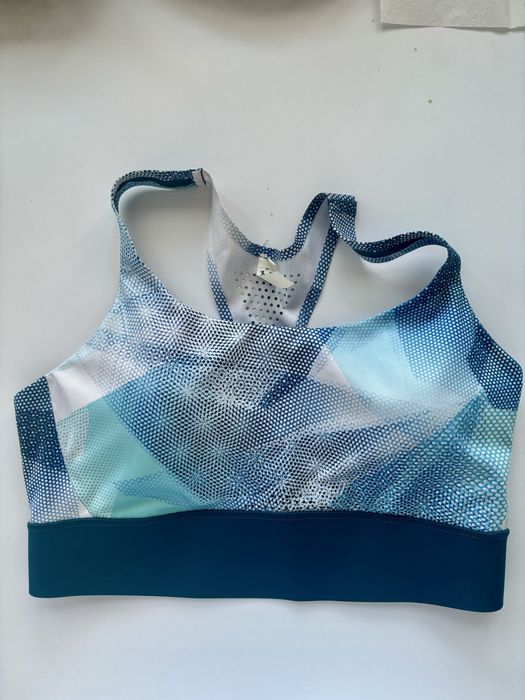 Спортивний топ