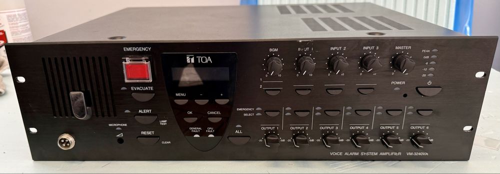 Amplificador TOA - VM-3240VA