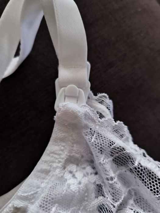 Lote de 2 soutiens em renda, especial gravidez e amamentação