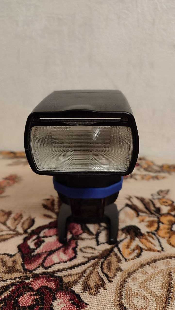 Вспышка Yongnuo YN560 III