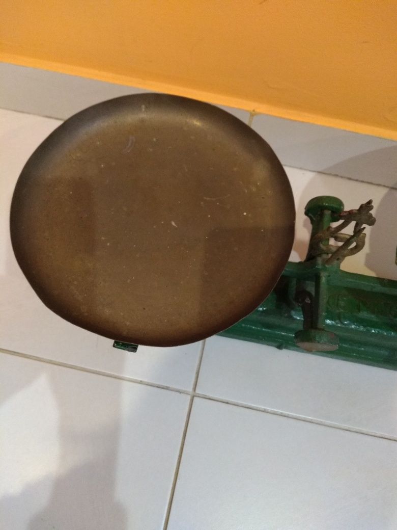 Waga szalkowa  Force  5 kg.