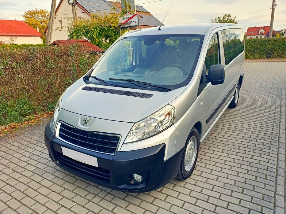 Ideał Peugeot Expert Lift 2014r 2.0 HDI 9 osobowy Long/Długi Oryginał