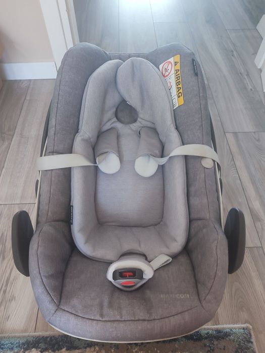 Fotelik nosidełko maxi Cosi  pebble plus