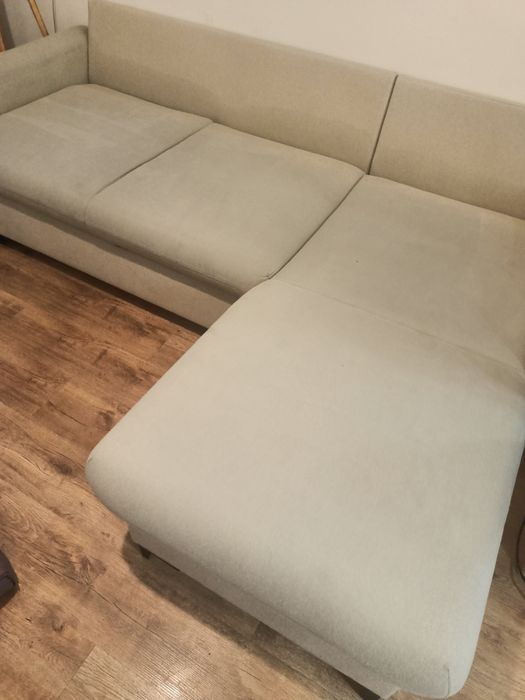 Kanapa narozna beżowa rozkładana