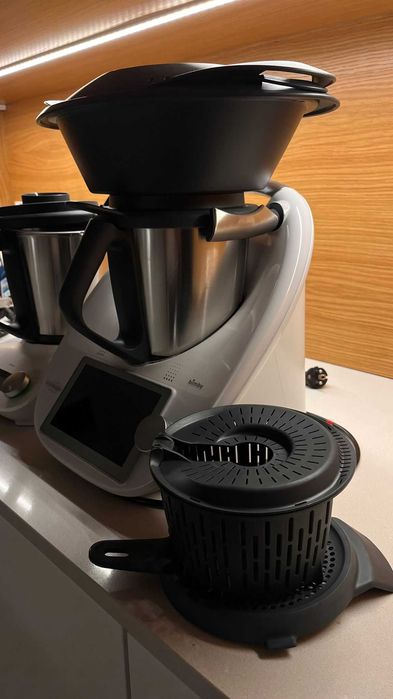 Bimby TM6 + Bimby Friend + Acessórios