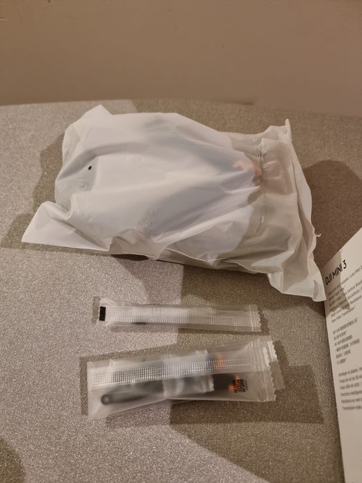 (Como novo) Vendo DJI Mini 3 drone com RC 1