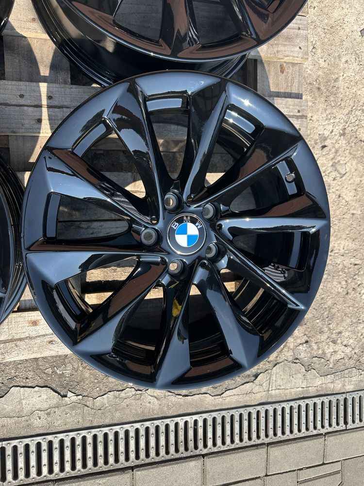 5x120 8j x 18” et34 Jak nowe Bmw OE F30 komplet