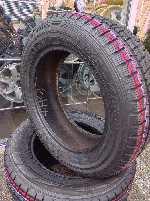 215/60R17C 109/107T Falken Euroallseason Van 11 całoroczna pojedyncza