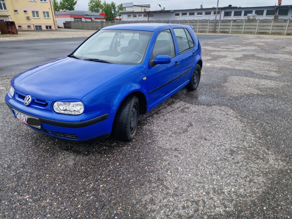 Volkswagen Golf 4 1.6 sr