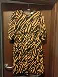 Sukienka zebra, r. M, midi