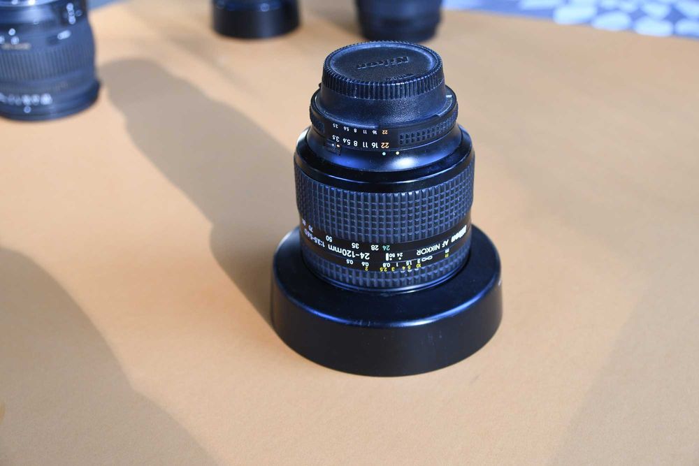Nikon AF Nikkor 24-120 mm 1:3.5-5.6D
