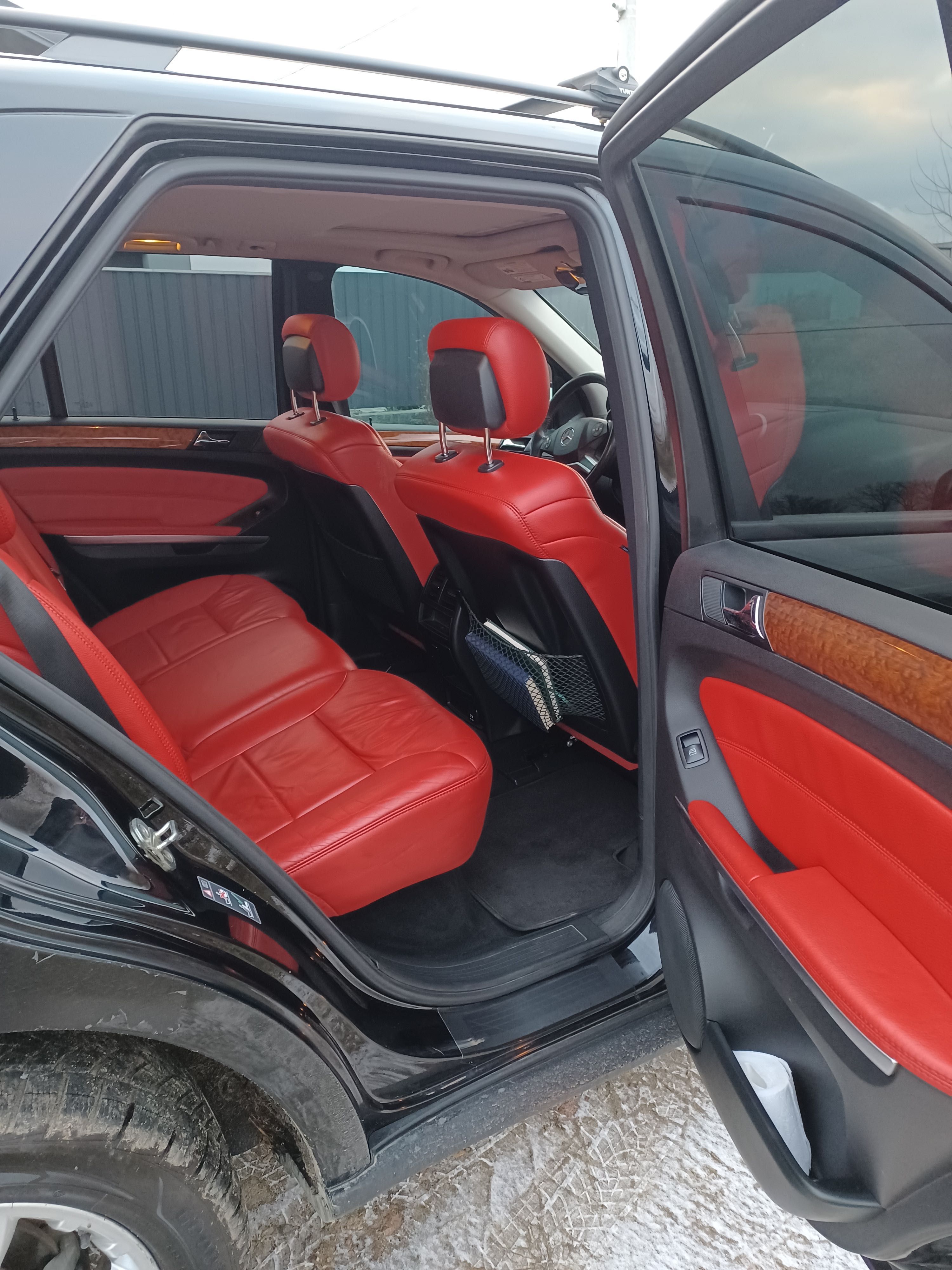 Продам Mercedes ML 350