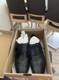 Buty skórzane Clarks chłopięce 39,5