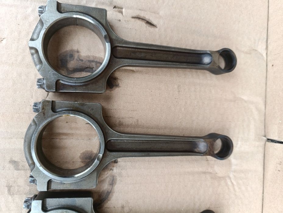 Шатуни 2.3 бензин Mazda 6 Mpv Ford Mondeo Maverick