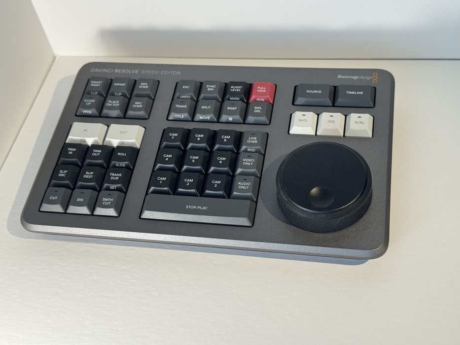 Davinci Resolve Speed Editor