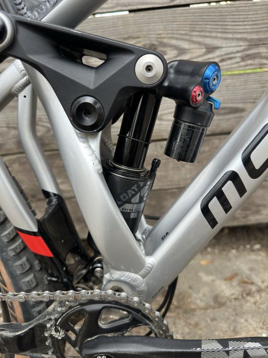 Продам  велосипед mondraker superfoxy r